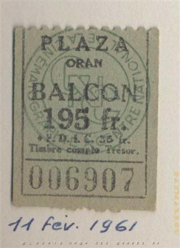 PLACE DE CINEMA DU PLAZA D ORAN.JPG